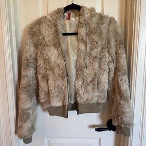 H & M Faux Fur Beige Bomber Jacket